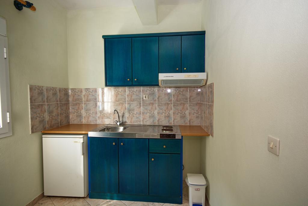 Studios Nelli Alonissos Patitírion Room photo